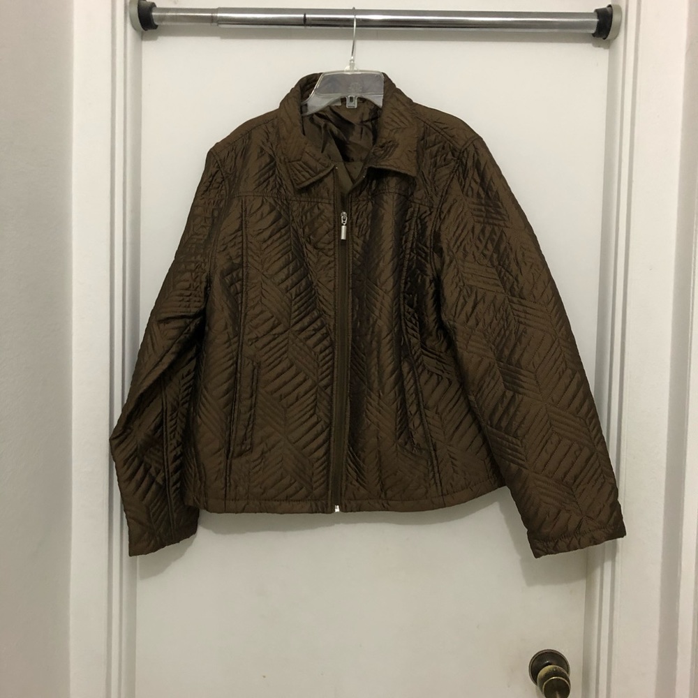 Jane Ashley Women's Lightweight Jacket